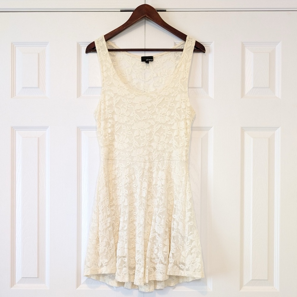 Y2K Dilemma Size L White Lace Dress